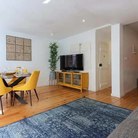 Charming And Stylish Downtown In Xix Century Building Appartement