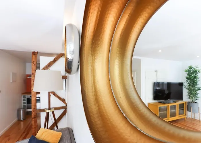 Charming And Stylish Downtown In Xix Century Building *